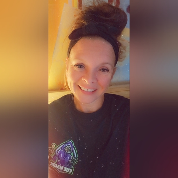 Meet your Posher, Heather - Picture 2 of 8